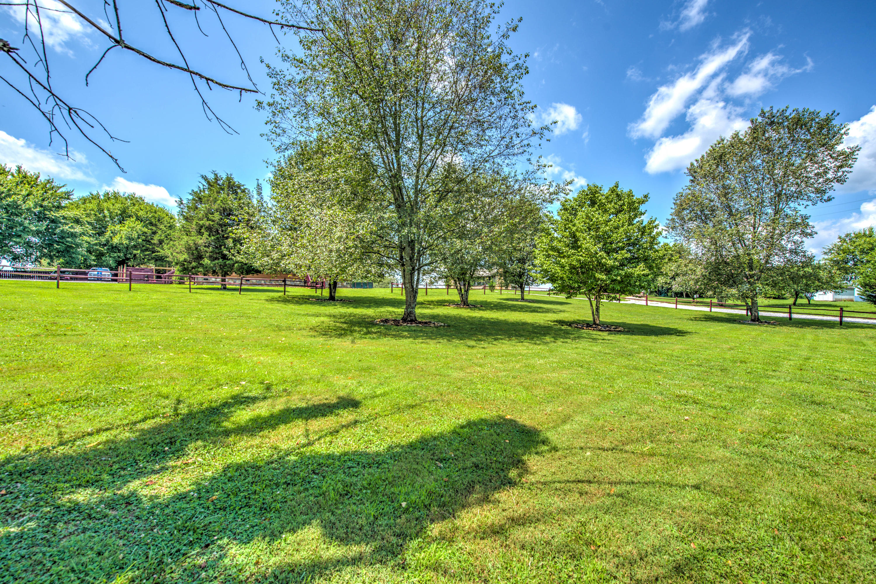 101-105 Morris Road Kingston, TN 37763 - Photo 34 of 38 35