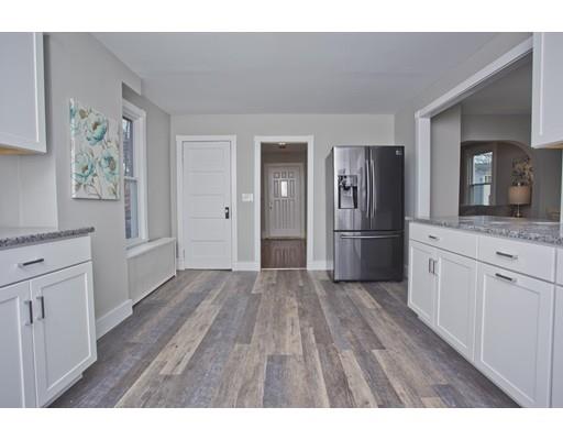 180 Laurelton Street Springfield, MA 01109 - Photo 8 of 26