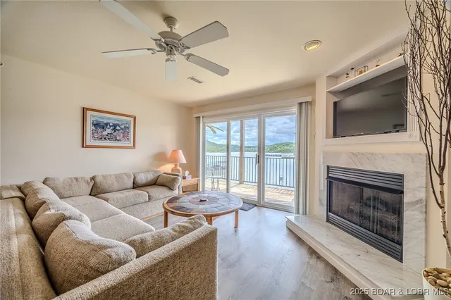 $349,000 | 272 Cedar Glen Drive, Unit 3A, Camdenton, MO 65020