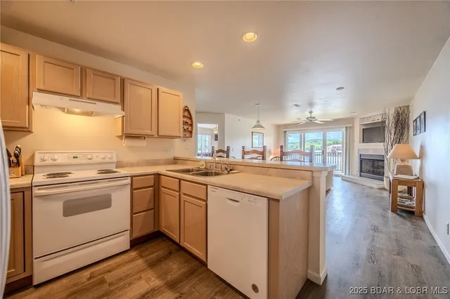 $349,000 | 272 Cedar Glen Drive, Unit 3A, Camdenton, MO 65020