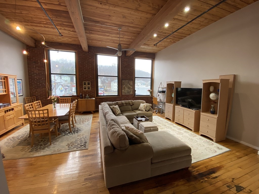 1 Envelope Terrace, Unit 204 Worcester, MA 01604 - Photo 7 of 17