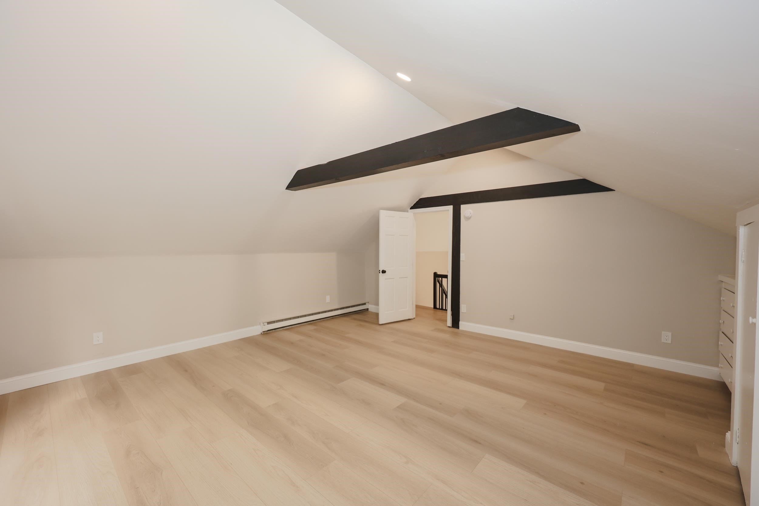 112 Gilson Road Nashua, NH 03062 - Photo 35 of 51