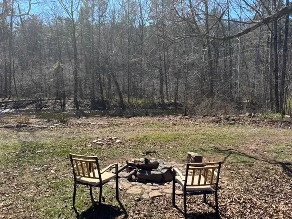 $2,200 | 52 Eds Park Drive, Hinton, VA 22831