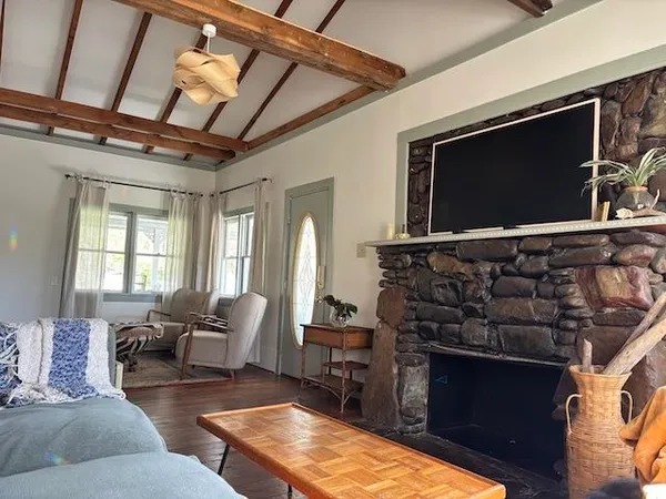 $2,200 | 52 Eds Park Drive, Hinton, VA 22831