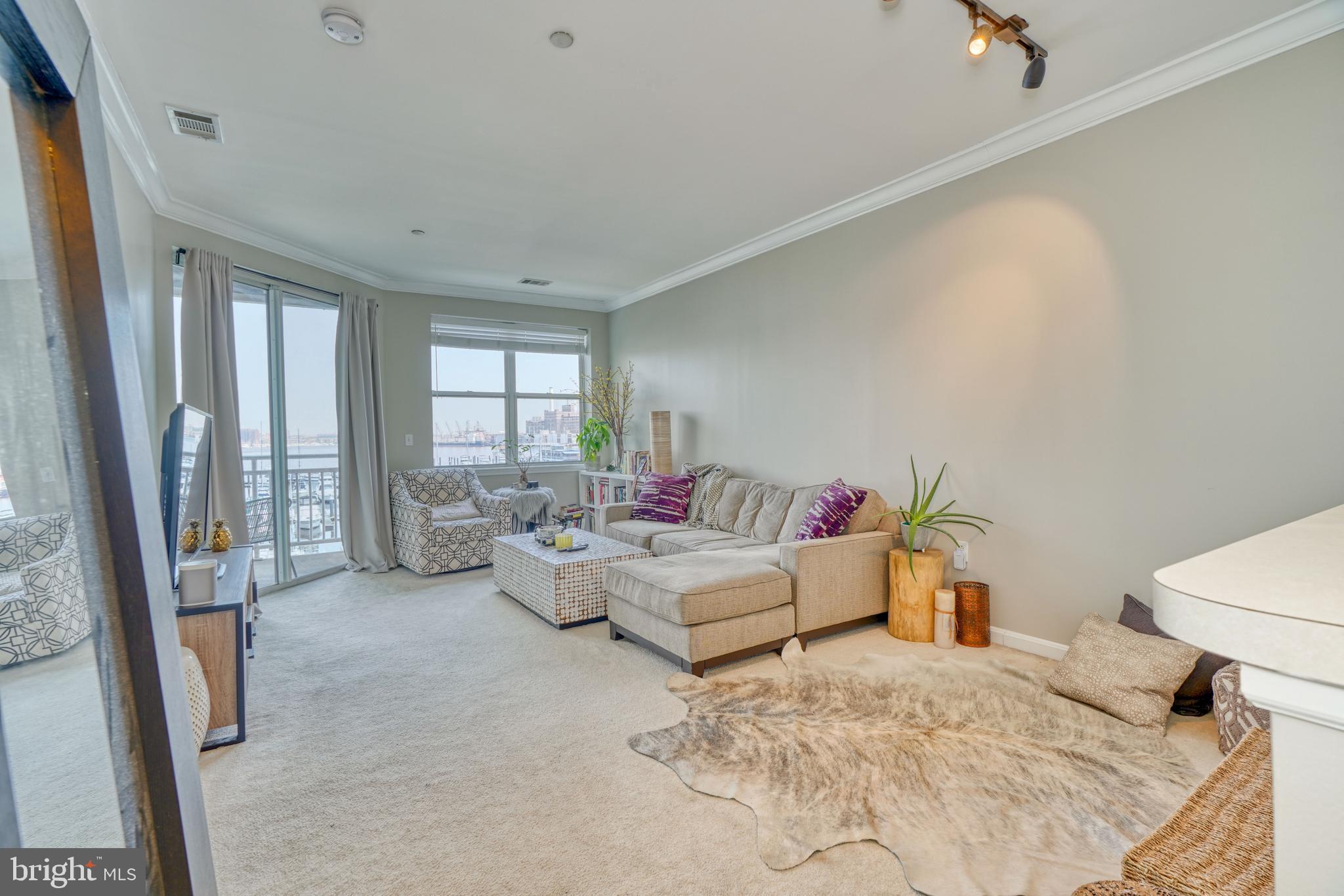 23 Pierside Drive, Unit 335 Baltimore, MD 21230 - Photo 6 of 15