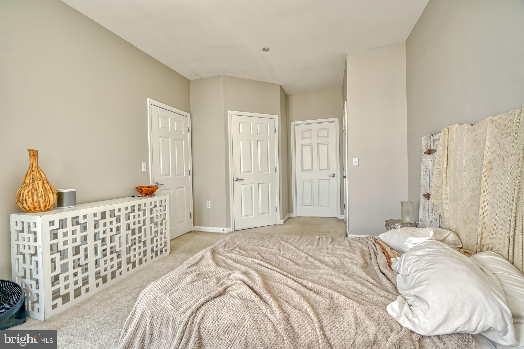 23 Pierside Drive, Unit 335 Baltimore, MD 21230 - Photo 10 of 15