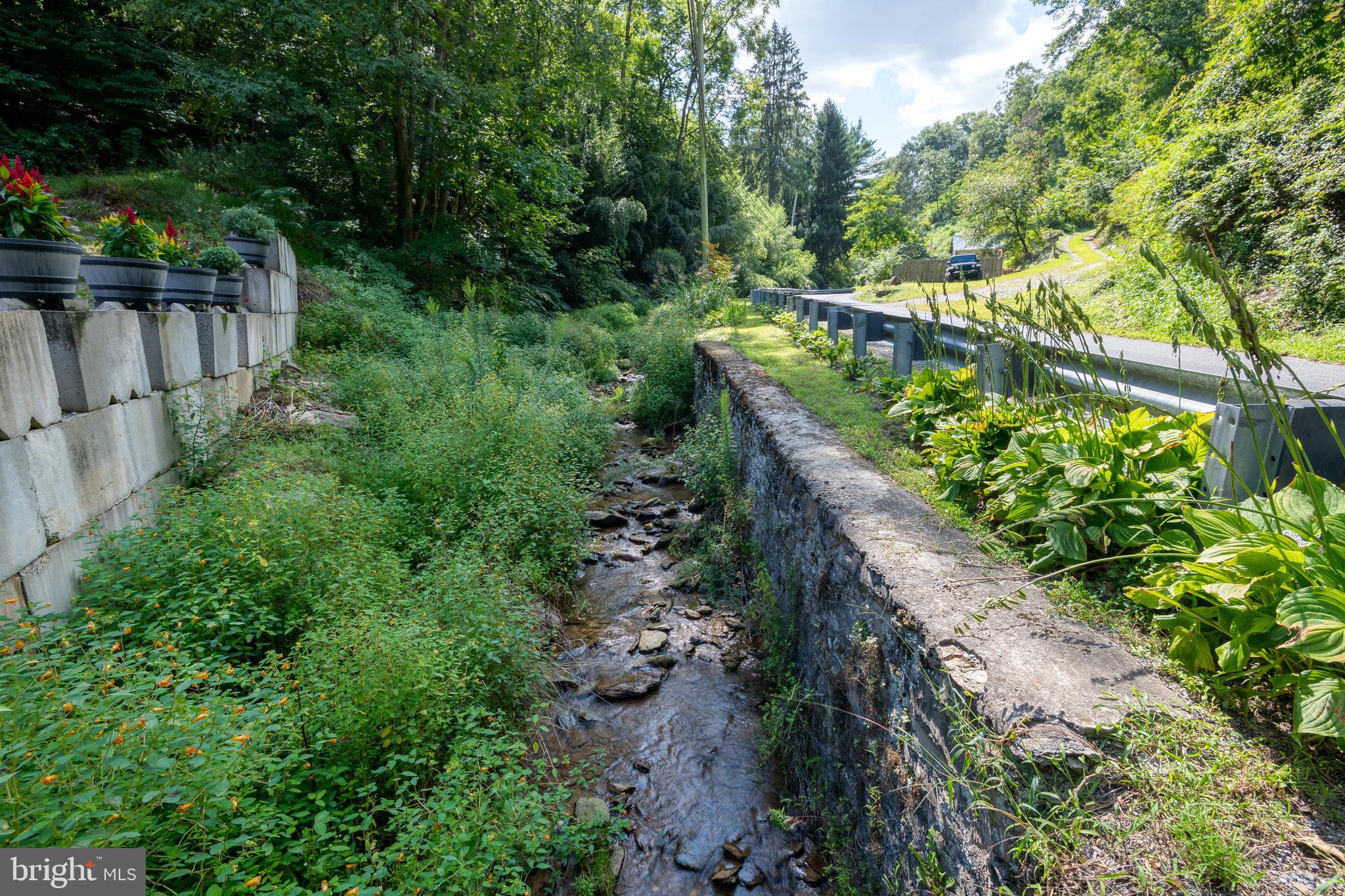 674 Bull Run Road Wrightsville, PA 17368 - Photo 53 of 62 a view of a garden with large trees