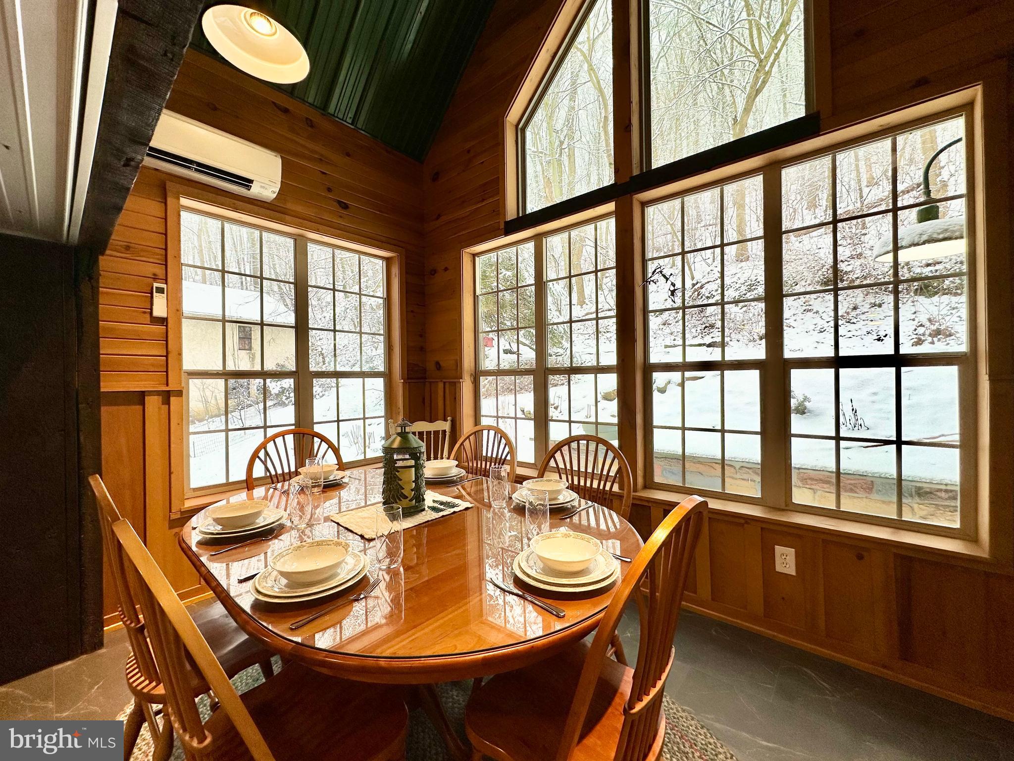 674 Bull Run Road Wrightsville, PA 17368 - Photo 7 of 62 a dining room with furniture and a window