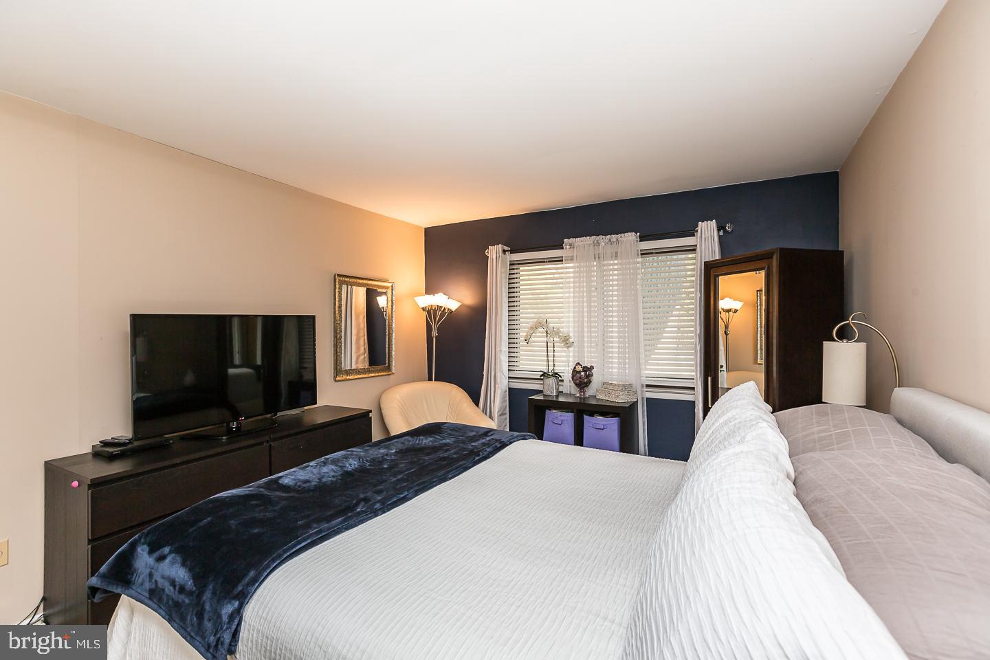 700 Putnam Boulevard, Unit 1B Wallingford, PA 19086 - Photo 15 of 26 Bedroom number 1 (cont.)