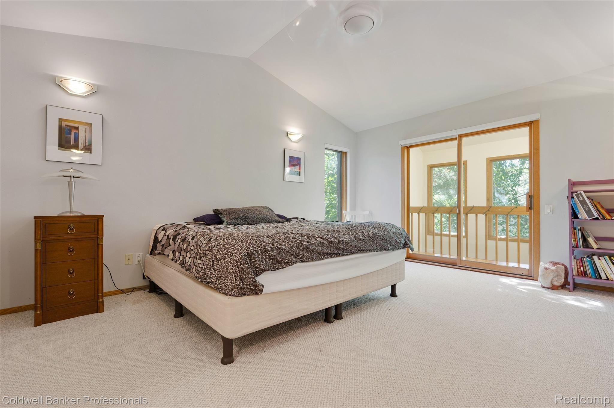 41529 Fallbrook Road Northville, MI 48167 - Photo 10 of 23 Fallbrook Master Bedroom.jpg