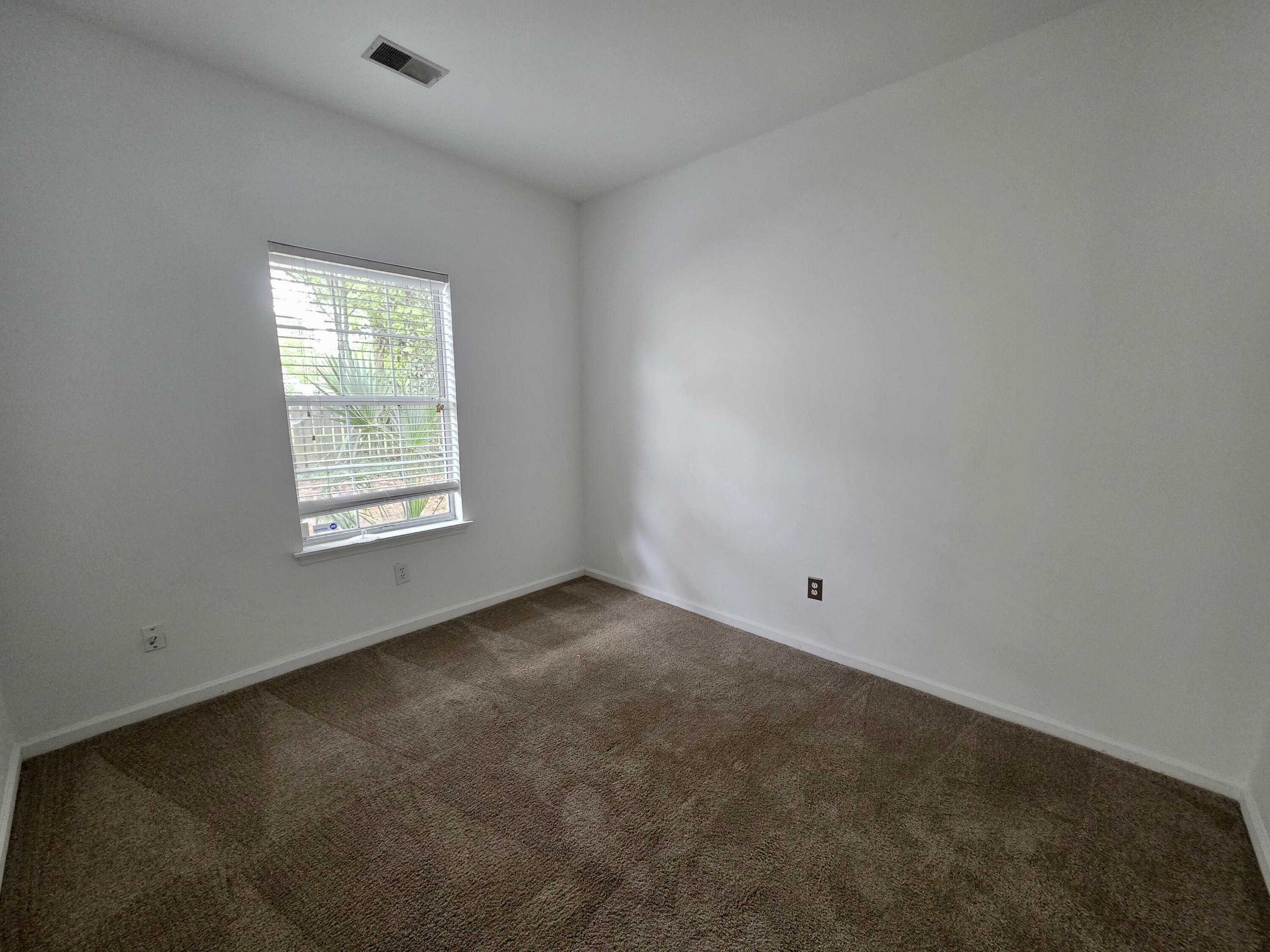 470 Cane Court Mount Pleasant, SC 29464 - Photo 17 of 21 20260528_131801 (1)