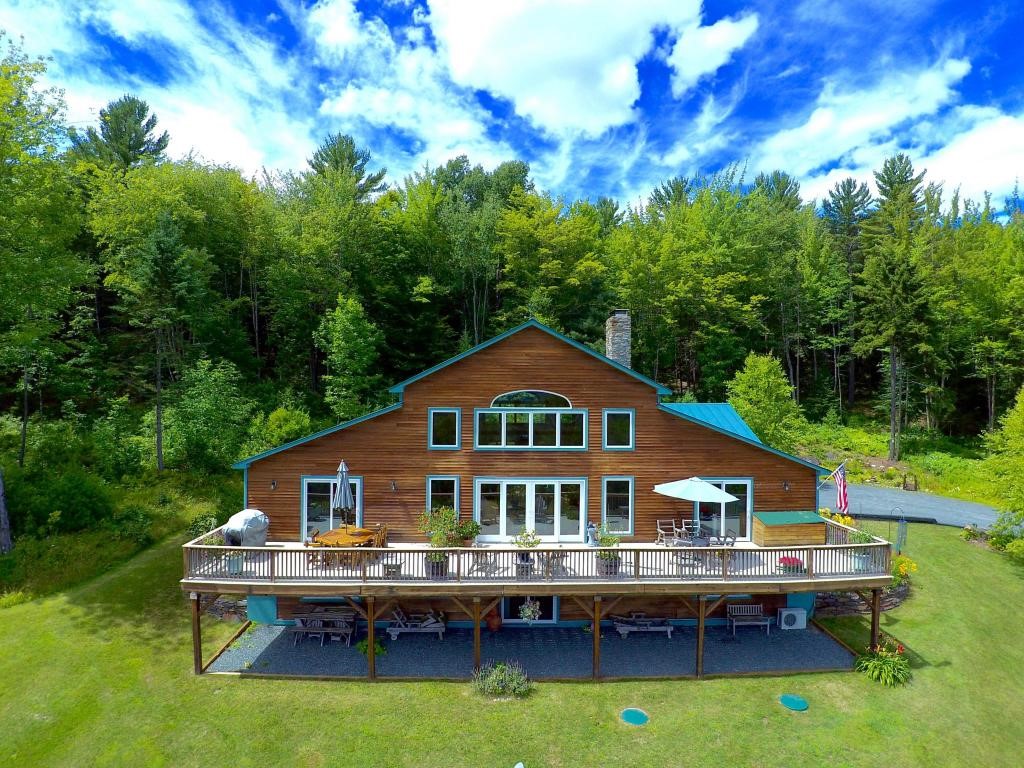 1865 Shadow Lake Road Waterford, VT 05819 - Photo 1 of 34