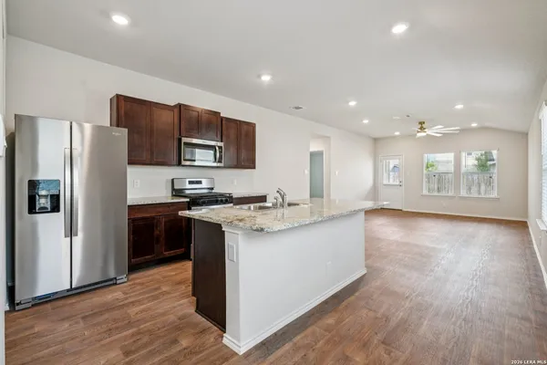 $1,695 | 15419 Puffins, San Antonio, TX 78253