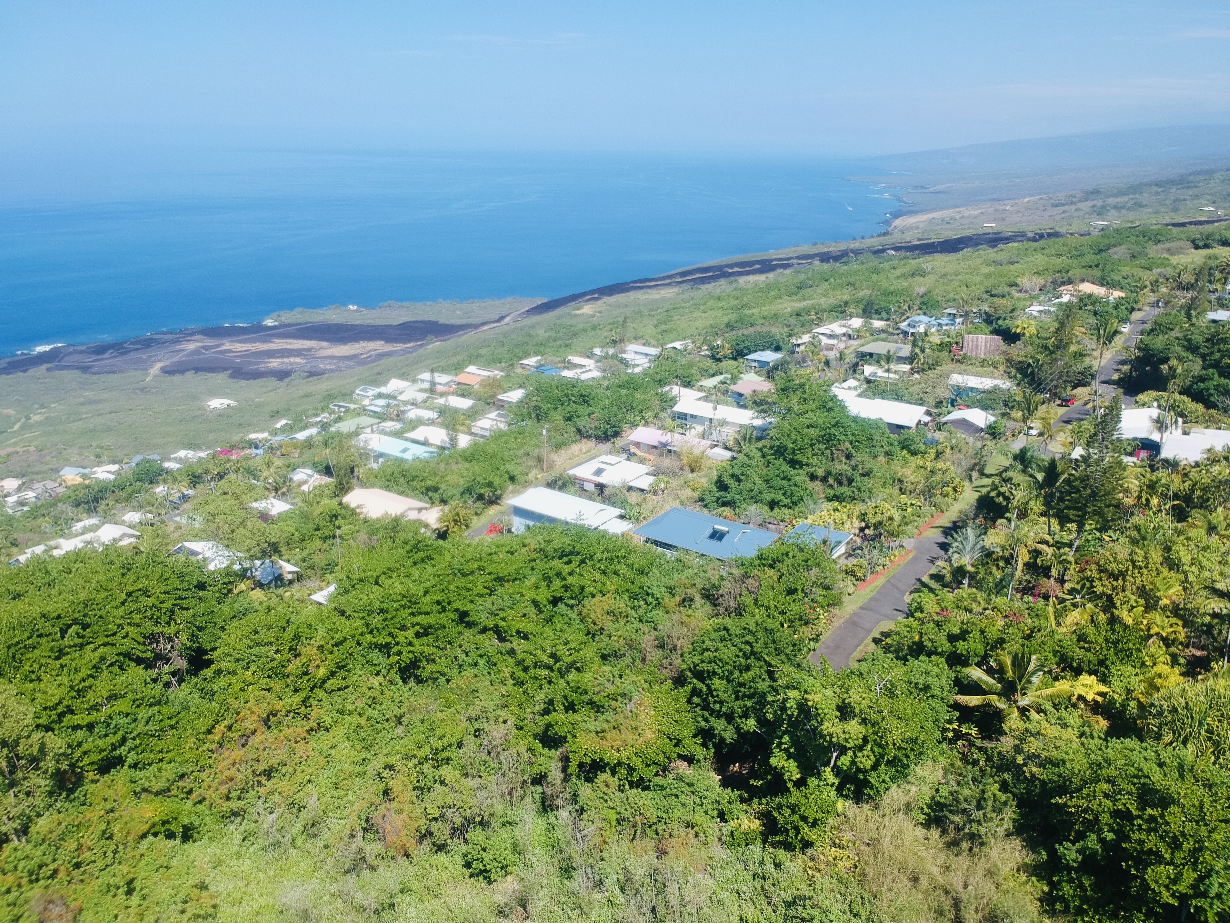 87-3143 Hawaiʻi Belt Road Captain Cook, HI 96704 - Photo 8 of 20 a view of yard with ocean view