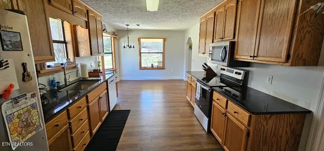 $435,000 | 852 Eagle View Drive, Kodak, TN 37764