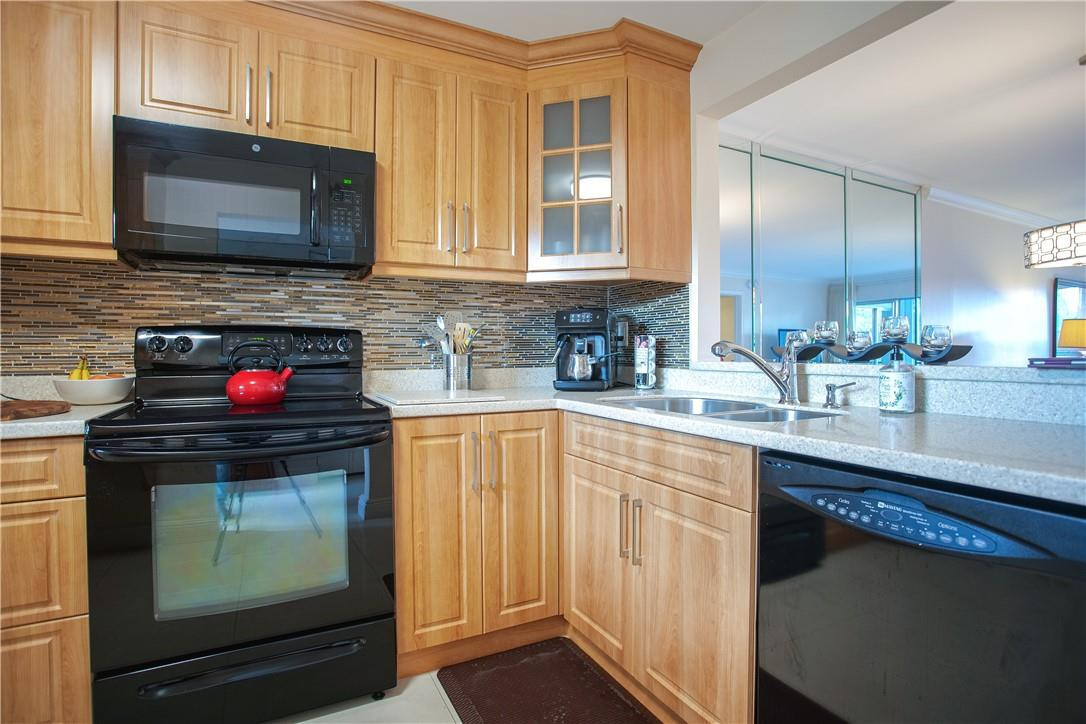 3930 Inverrary Boulevard, Unit 207D Lauderhill, FL 33319 - Photo 11 of 48 Photo 11