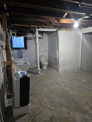 $140,000 | 1105 Reschke Avenue, Racine, WI 53404