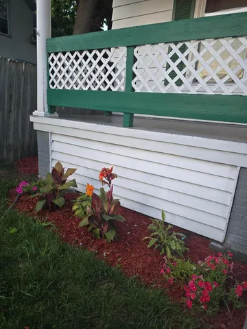 $140,000 | 1105 Reschke Avenue, Racine, WI 53404