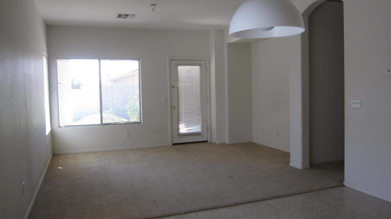 14551 West Hearn Road Surprise, AZ 85379 - Photo 4 of 6 Family Room
