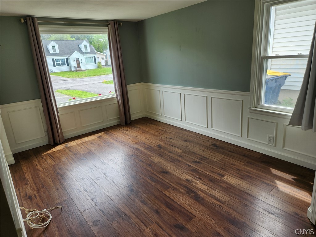200 Windemere Road Syracuse, NY 13219 - Photo 14 of 29 Family Room