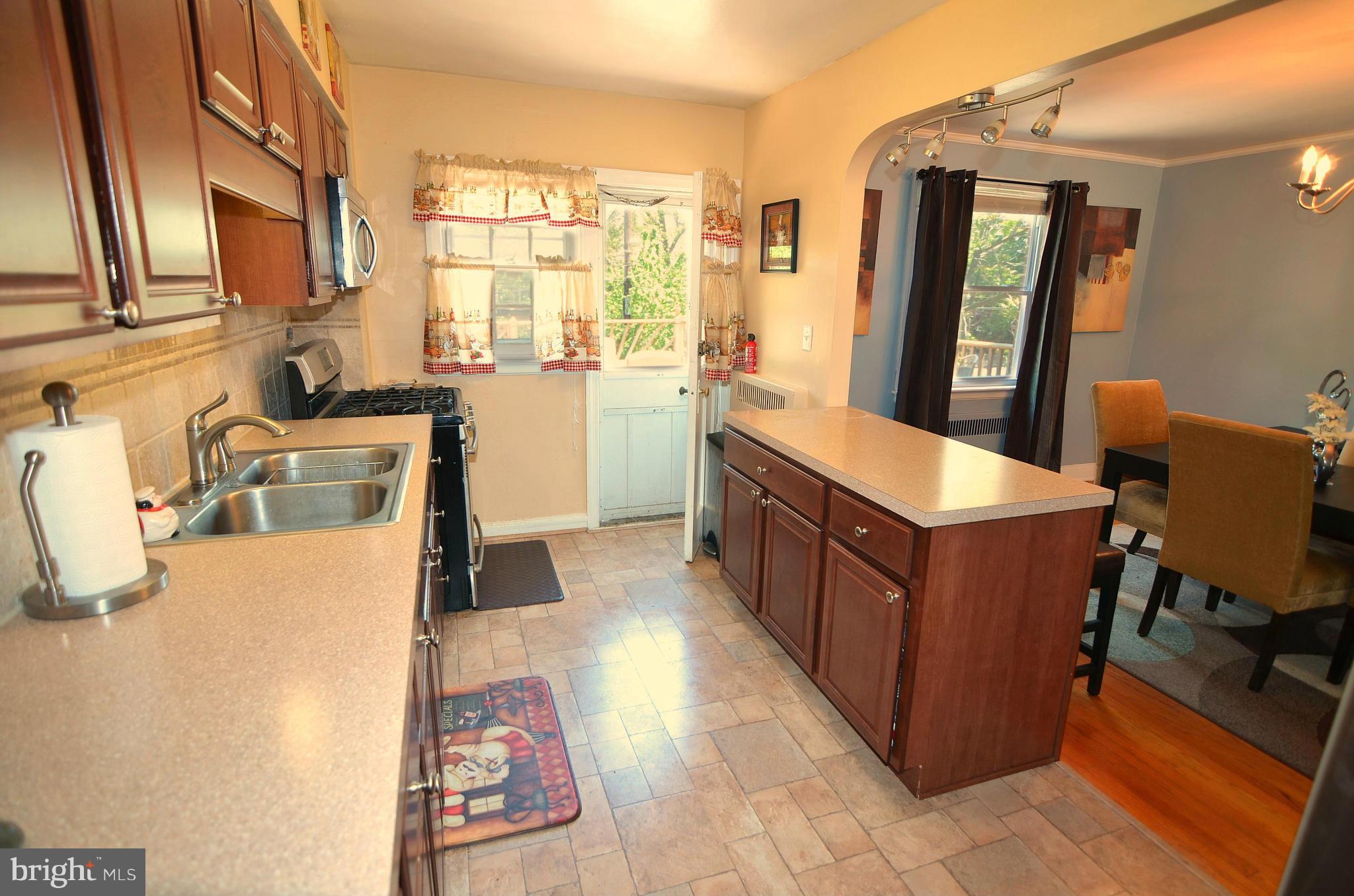 3909 Yolando Road Baltimore, MD 21218 - Photo 11 of 30 Kitchen