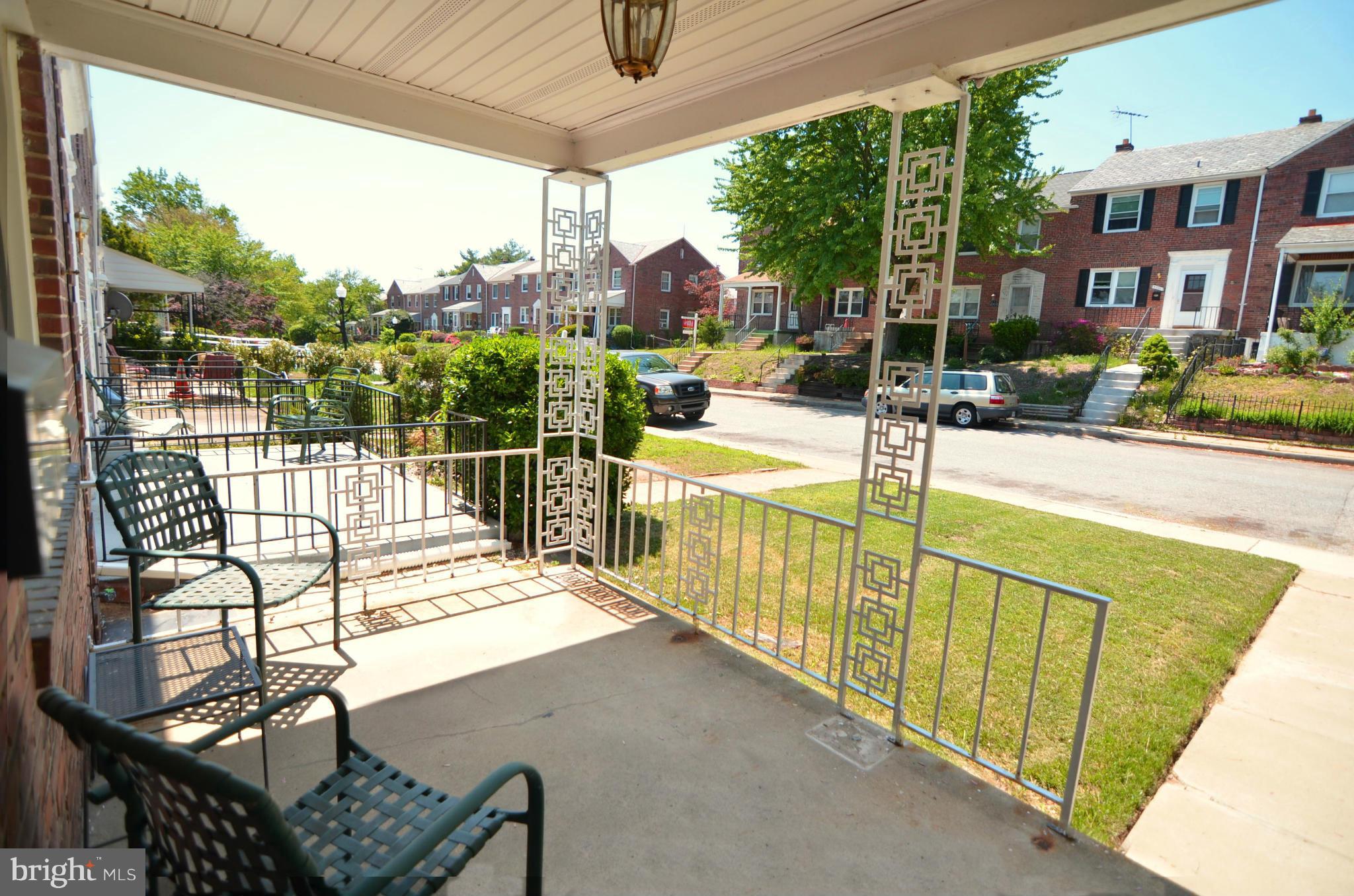 3909 Yolando Road Baltimore, MD 21218 - Photo 3 of 30 Front Porch