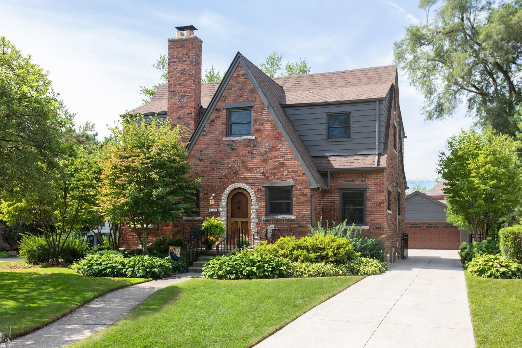859 Westchester Road Grosse Pointe Park, MI 48230 - Photo 1 of 48