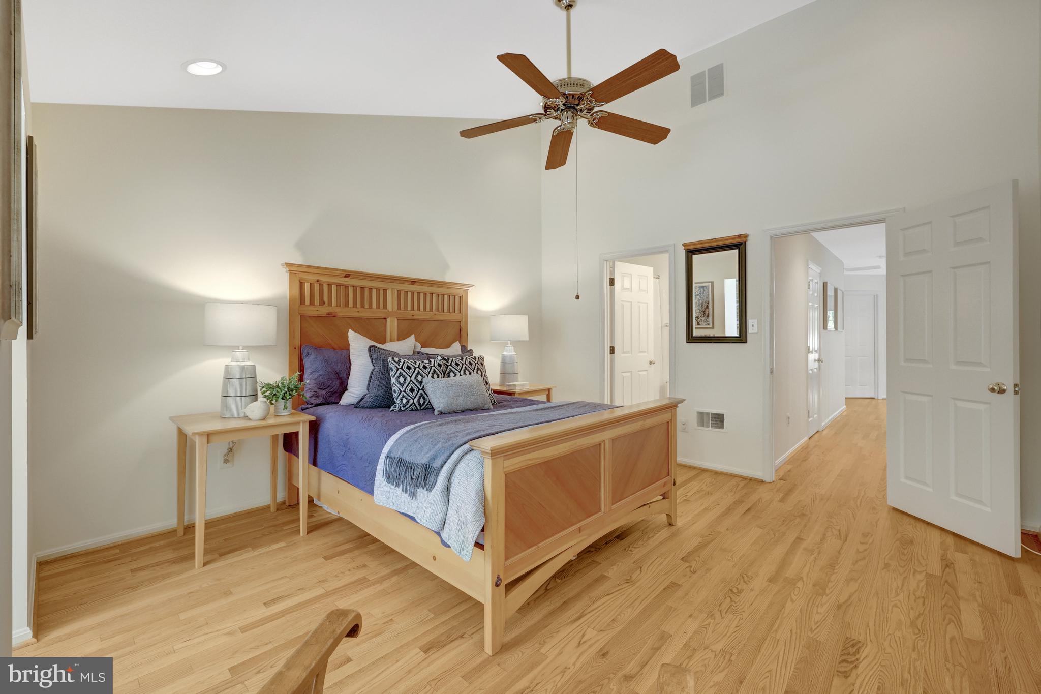 11431 Hollow Timber Way Reston, VA 20194 - Photo 35 of 53 2ND BEDROOM