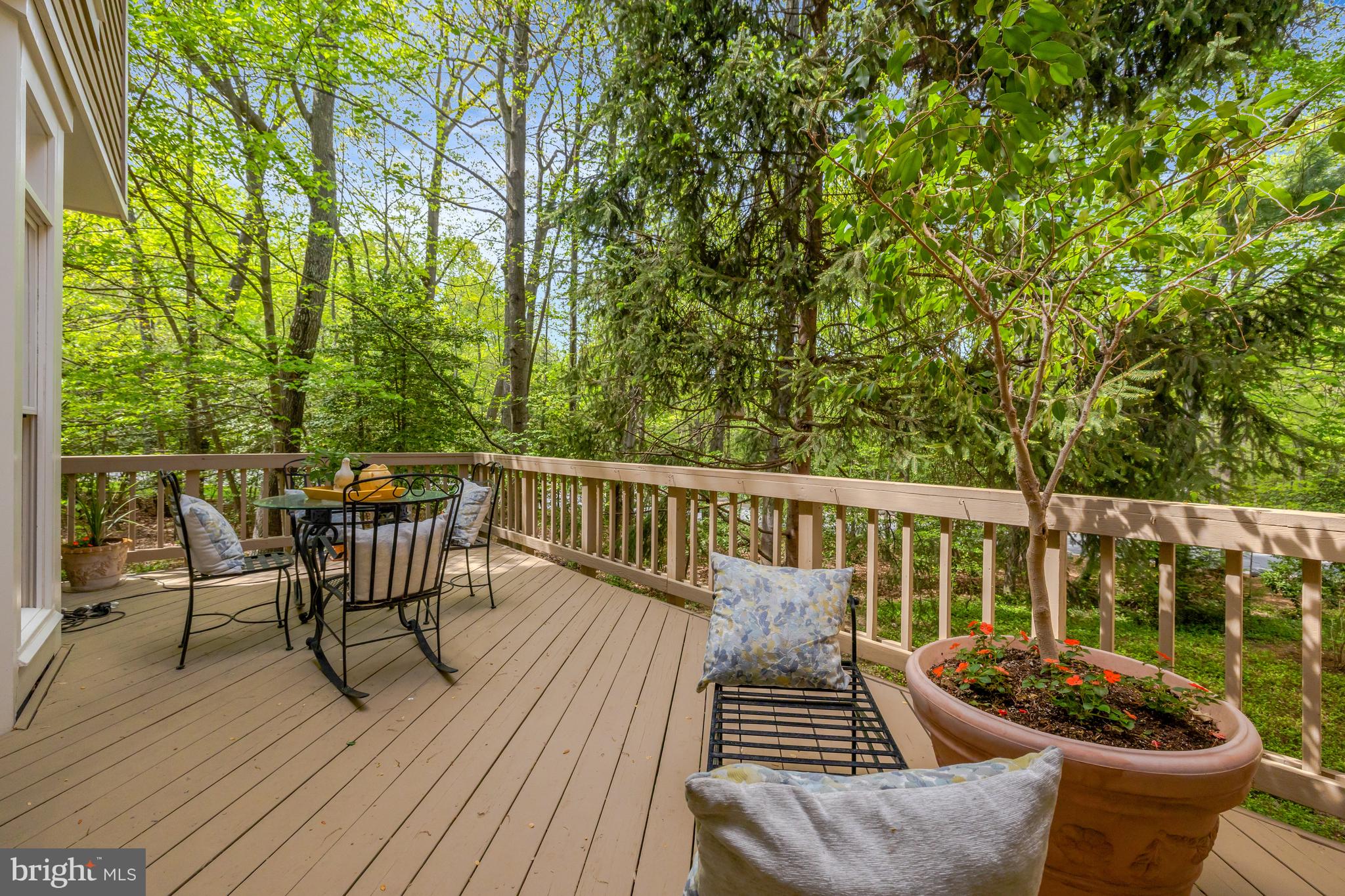 11431 Hollow Timber Way Reston, VA 20194 - Photo 45 of 53 LARGE DECK