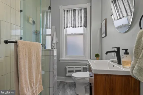 $625,000 | 117 West Gravers Lane, Philadelphia, PA 19118