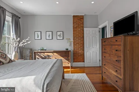 $625,000 | 117 West Gravers Lane, Philadelphia, PA 19118