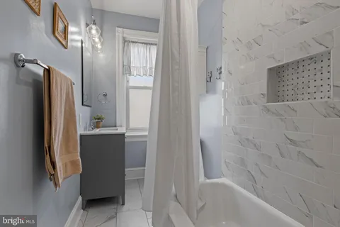 $625,000 | 117 West Gravers Lane, Philadelphia, PA 19118