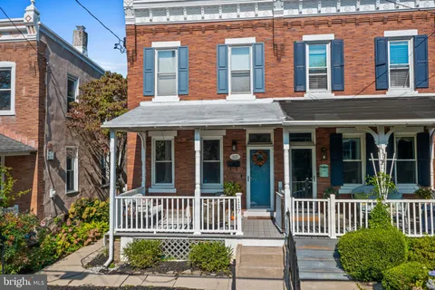 $625,000 | 117 West Gravers Lane, Philadelphia, PA 19118
