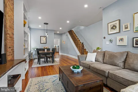 $625,000 | 117 West Gravers Lane, Philadelphia, PA 19118