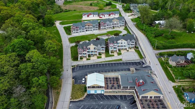 $330,000 | 306 Pelican Way, Grafton, IL 62037