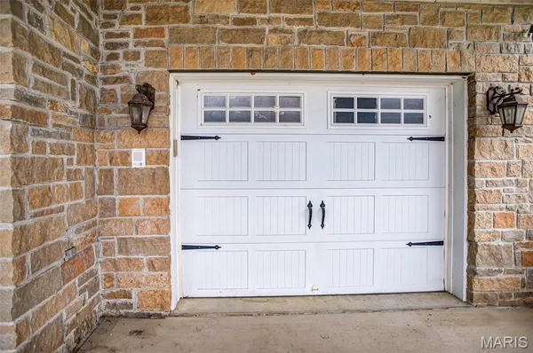 $330,000 | 306 Pelican Way, Grafton, IL 62037