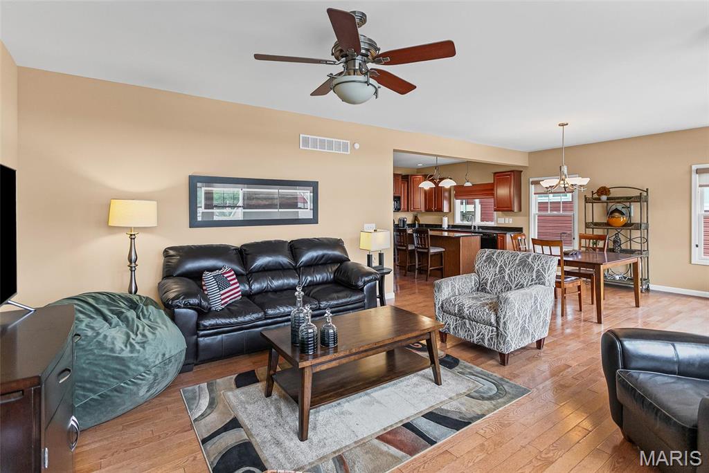 306 Pelican Way Grafton, IL 62037 - Photo 17 of 82