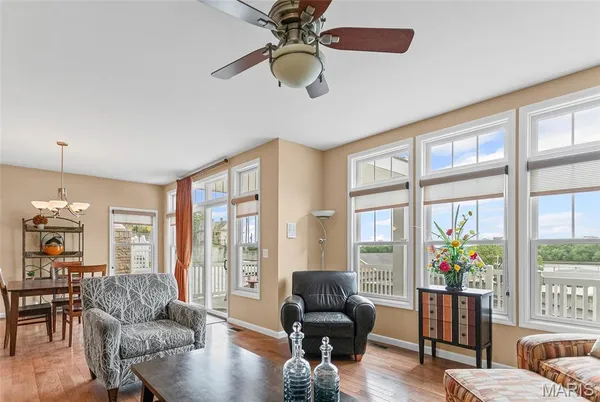 $330,000 | 306 Pelican Way, Grafton, IL 62037