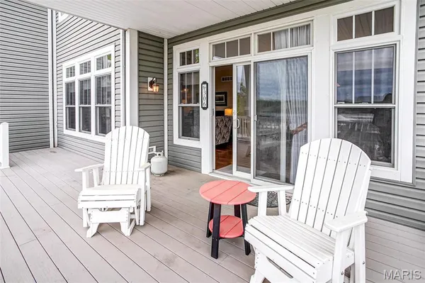 $330,000 | 306 Pelican Way, Grafton, IL 62037