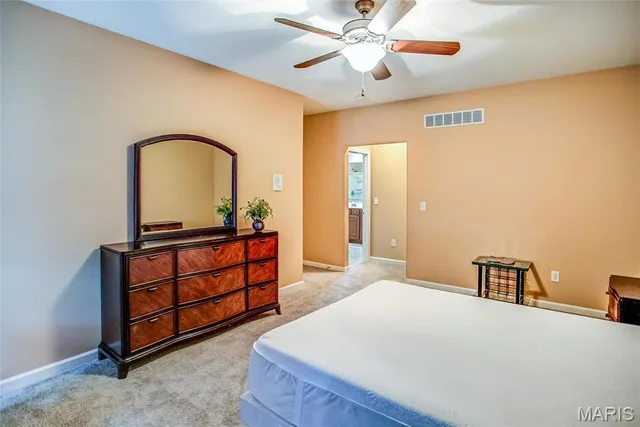 $330,000 | 306 Pelican Way, Grafton, IL 62037