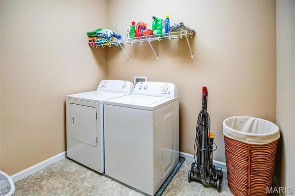 $330,000 | 306 Pelican Way, Grafton, IL 62037