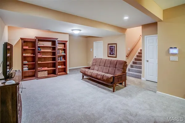 $330,000 | 306 Pelican Way, Grafton, IL 62037