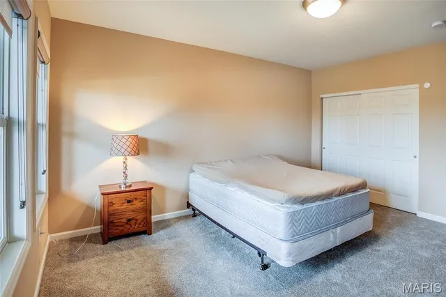 $330,000 | 306 Pelican Way, Grafton, IL 62037