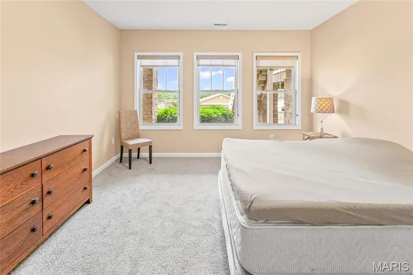 $330,000 | 306 Pelican Way, Grafton, IL 62037