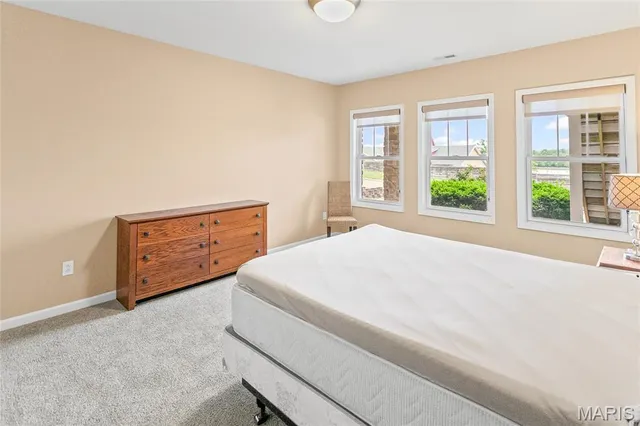 $330,000 | 306 Pelican Way, Grafton, IL 62037