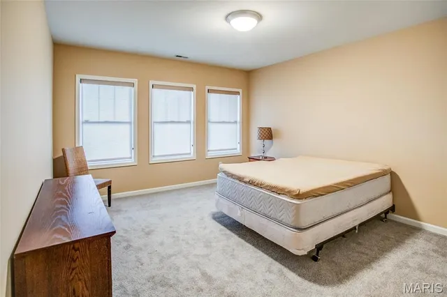 $330,000 | 306 Pelican Way, Grafton, IL 62037