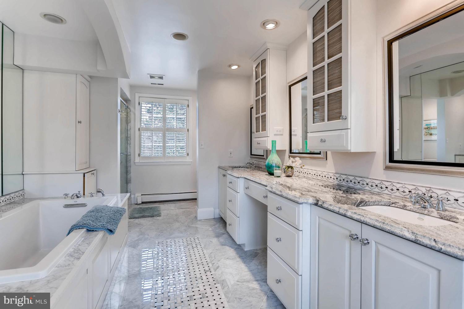 1315 Aintree Road Baltimore, MD 21286 - Photo 18 of 30 Bath (Master)