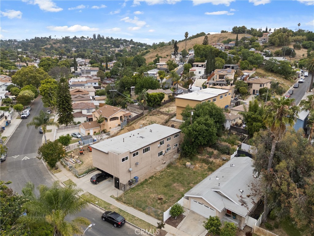 3925 Barrett Road Los Angeles, CA 90032 - Photo 11 of 17