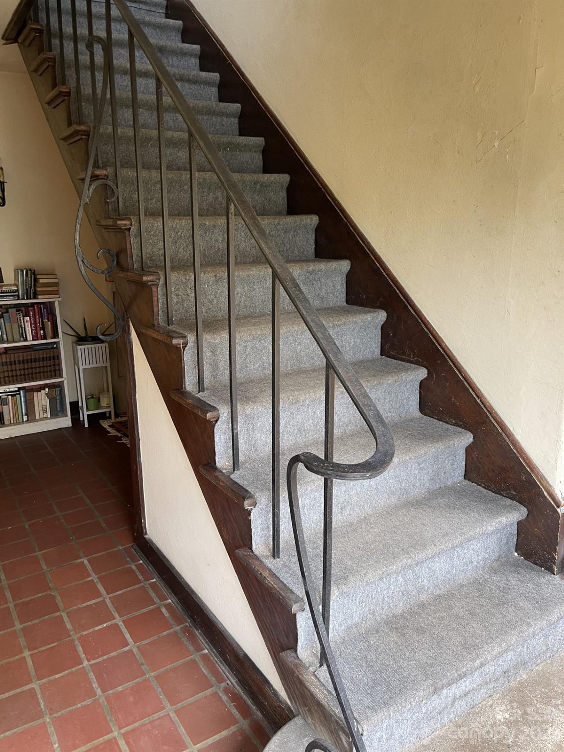 85 Melrose Avenue Tryon, NC 28782 - Photo 20 of 22 a view of entryway