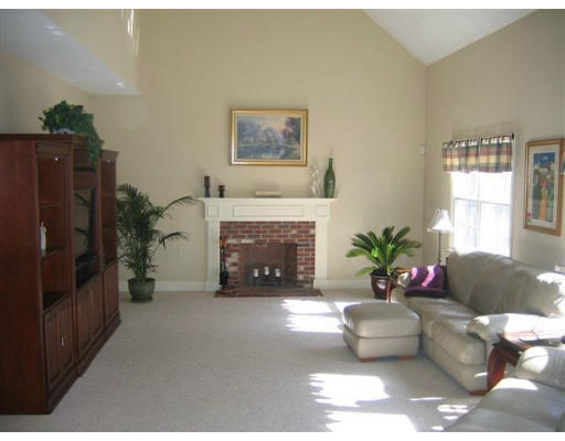 23 Deer Ridge Road Ashland, MA 01721 - Photo 6 of 8